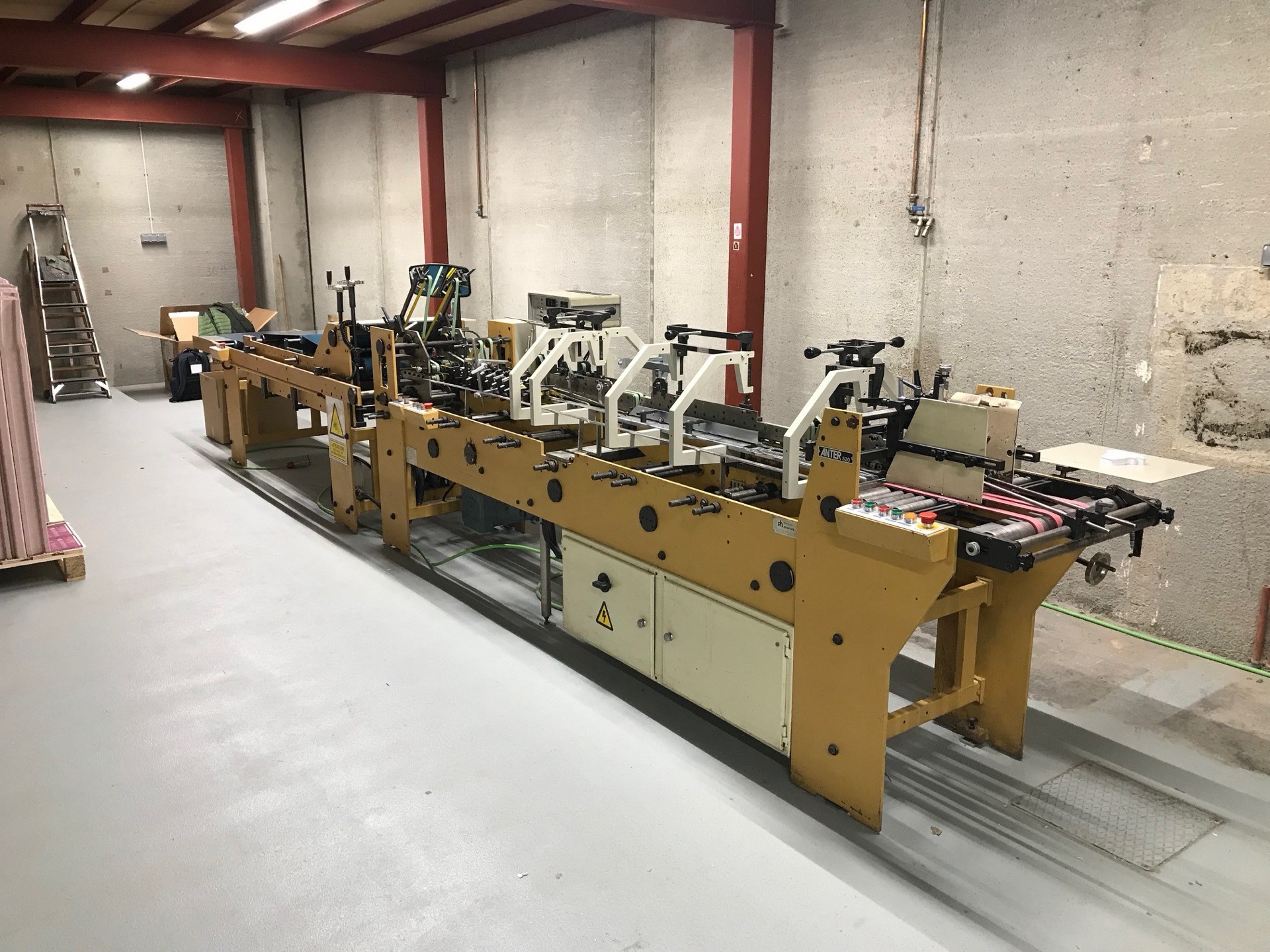 Dobladora pegadora Anter 520