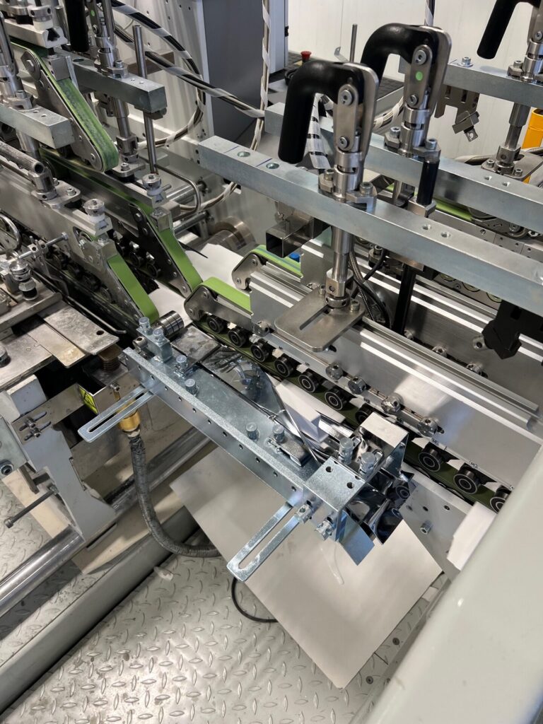Dispositivo cajas compartimentadas para máquina Bobst Masterfold