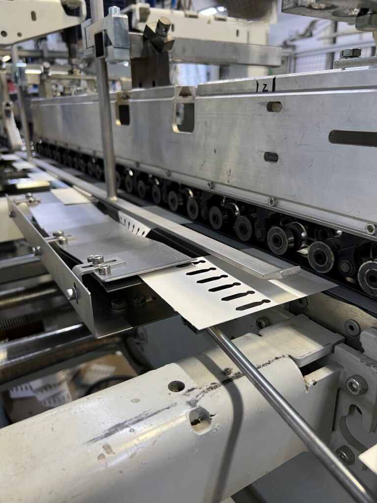 Dispositivo para viales en máquina Bobst Mistral