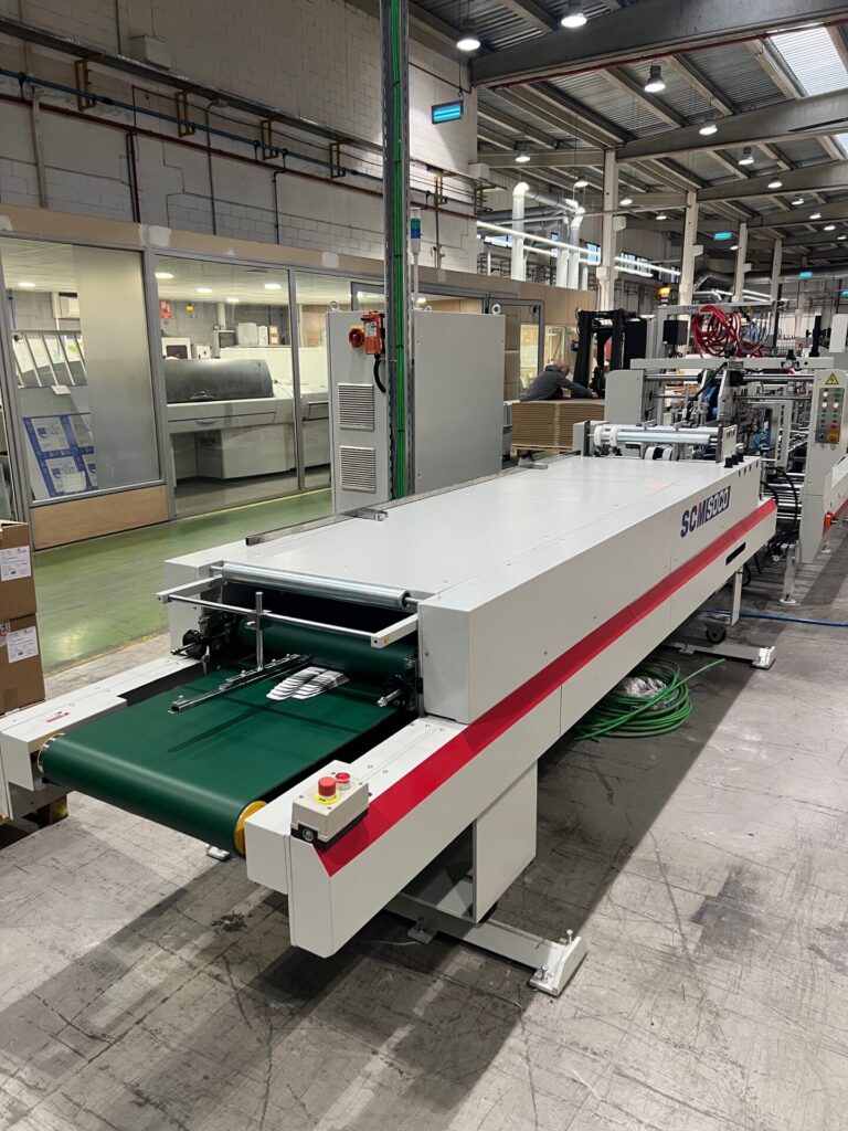 Dobladora pegadora SCM WO-750PC R I con módulo de inspección