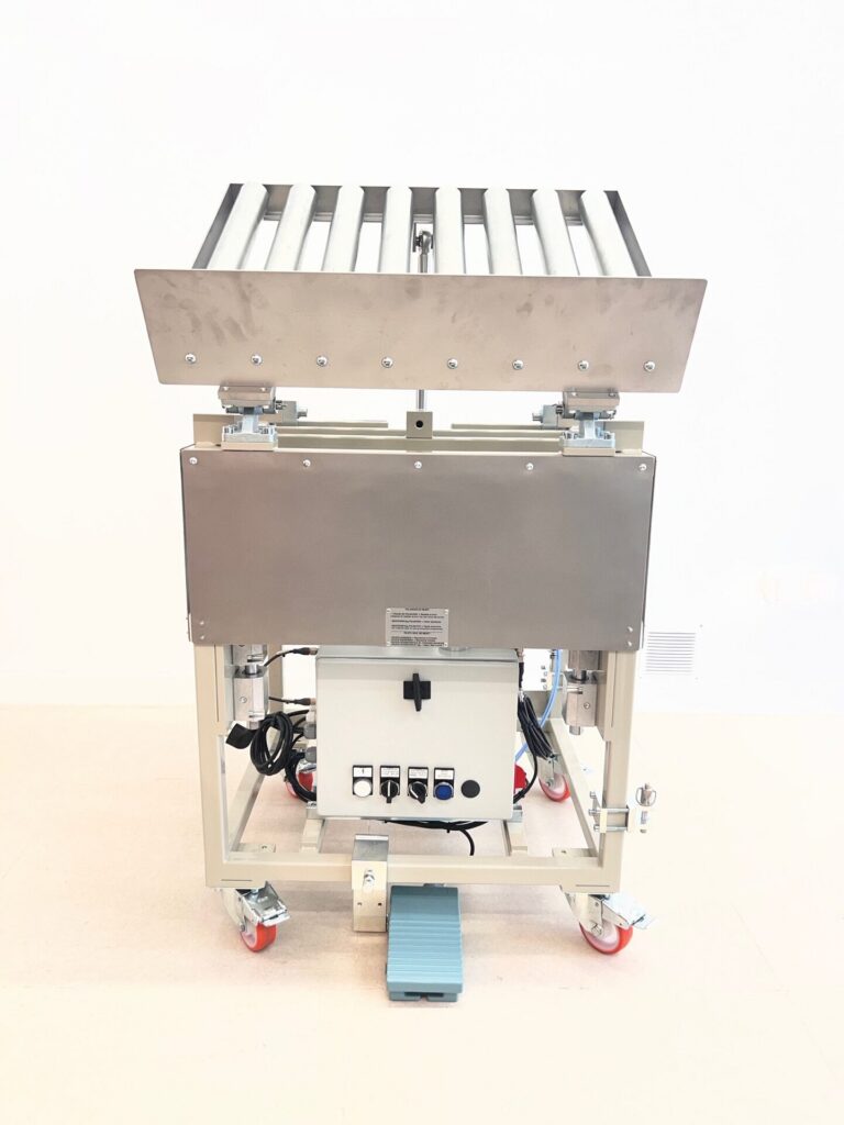 Mesa electroneumática ajustable en altura